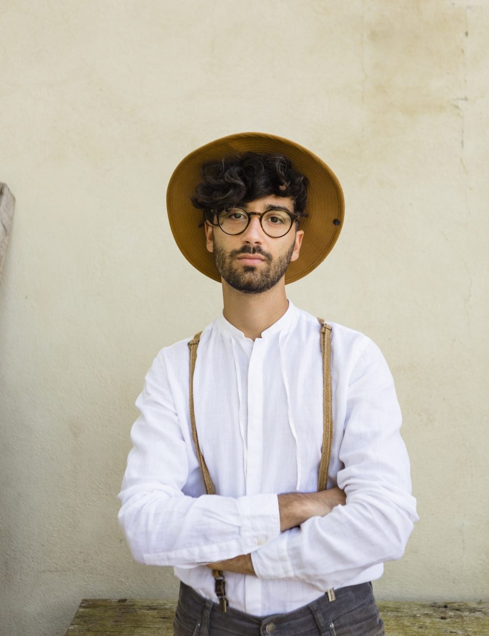 portrait-of-man-wearing-old-fashioned-clothes.jpg