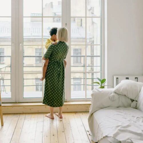 Balancing motherhood and personal wellbeing with strategies for thriving at home