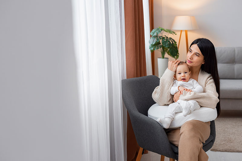 Newborn & Infant Specialists