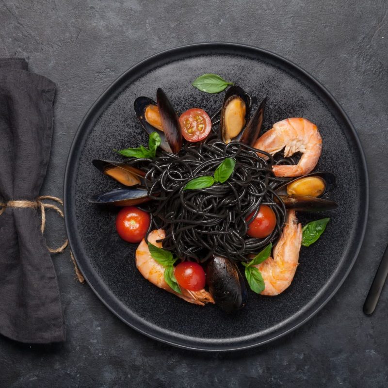 black-seafood-spaghetti-pasta.jpg