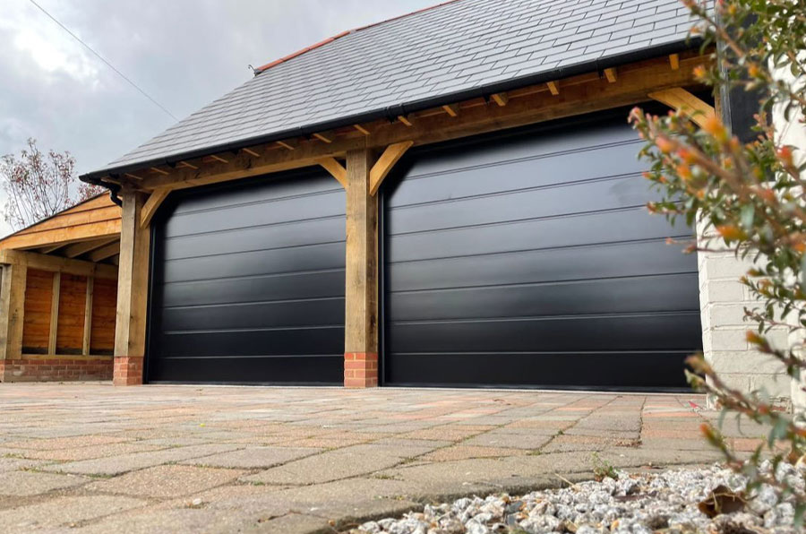Garage Door Repair & Replacement